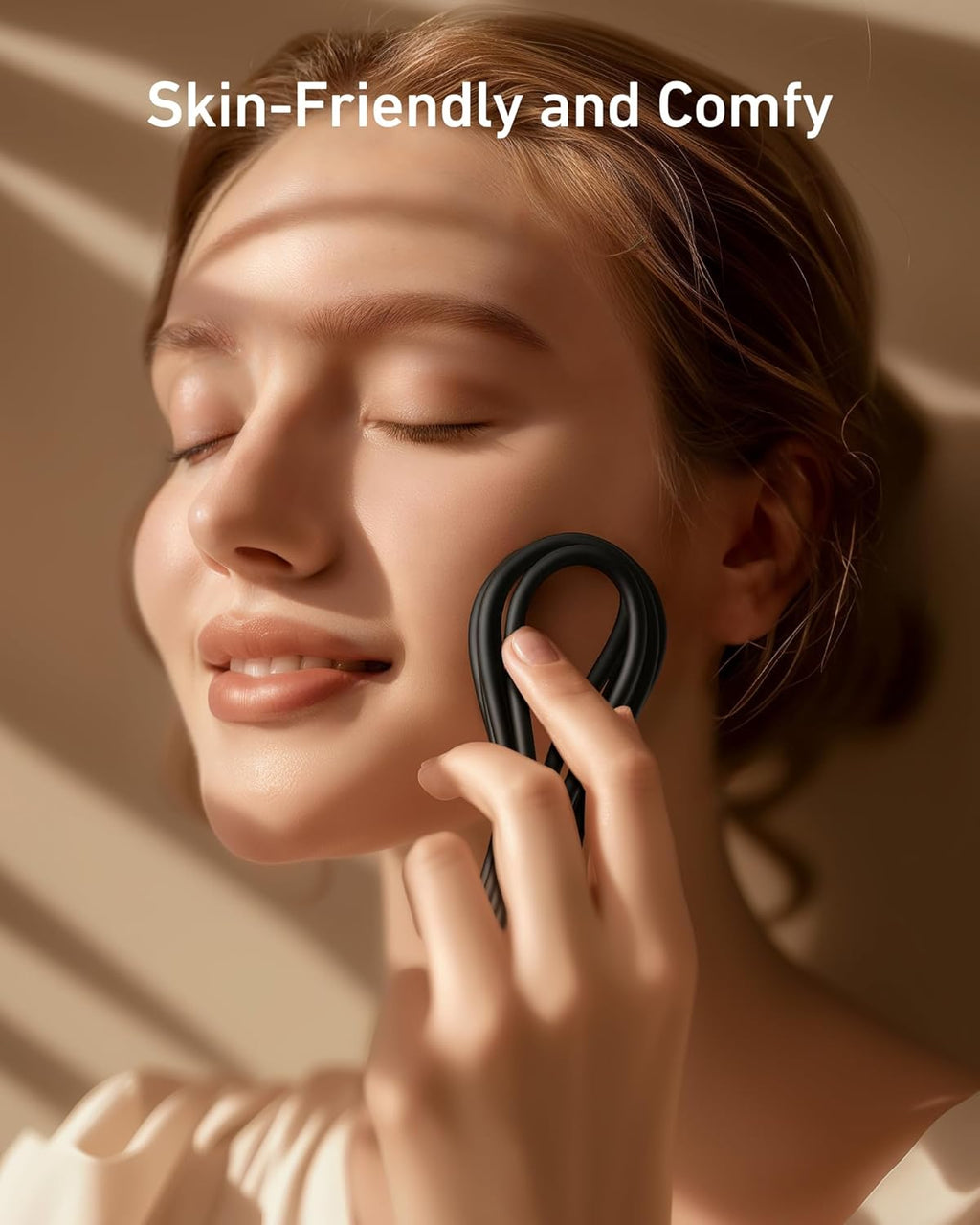 Hand holding Anker cable with skin-friendly surface for comfort